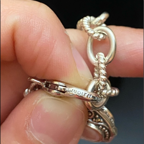 Judith Ripka Locket necklace. - Picture 4 of 7